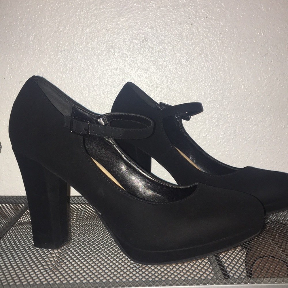 Black heels